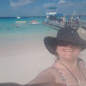 Meet your Posher, Lesley